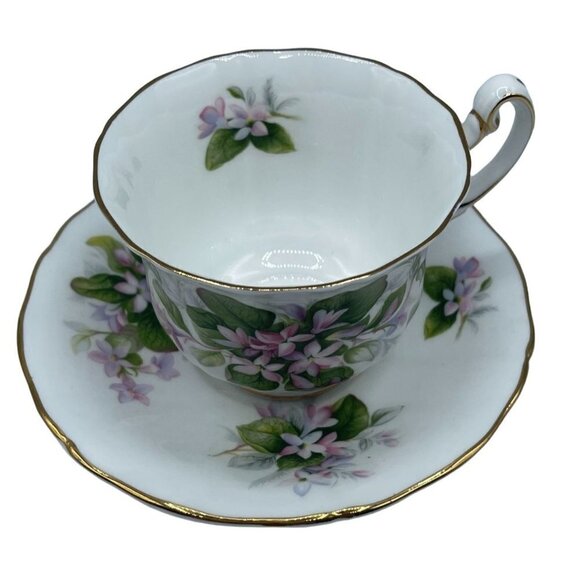 Vintage Royal Adderley English Bone China Cup and Saucer Canadian "Mayflower" - Picture 4 of 11